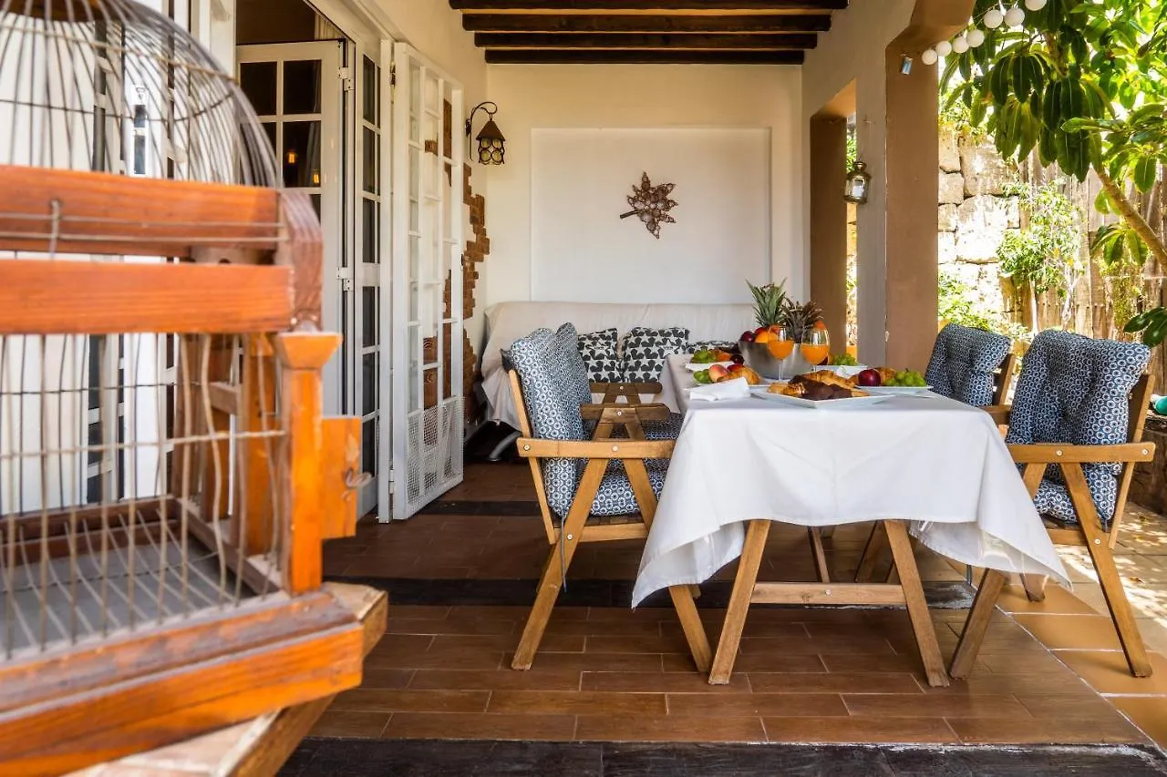 Deluxe Villa Bella Vita Air Con & Heated Pool, Tenerife South Chayofa
