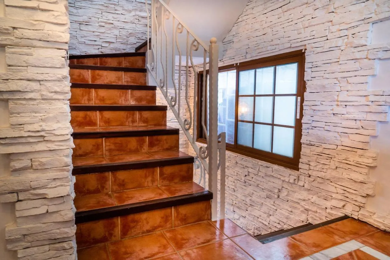 Deluxe Villa Bella Vita Air Con & Heated Pool, Tenerife South Chayofa